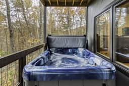 Modern Rustic Cabin | Sweeping Views & Hot Tub