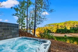 Private Pool - Kayaks - Hot Tub - Sevierville Luxe