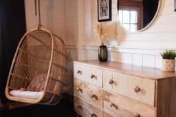 Chic Cabin w/ Fast WiFi & Fire Pit near Fun