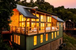 2 Luxe Homes - 2 Heated Pools & Hot Tubs - Slps 28 - Image 5