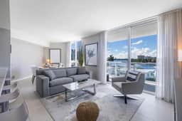 Luxury Beach Condo | Pool, Gym & Balcony