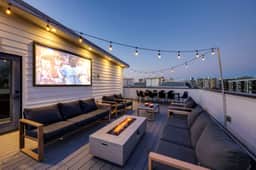7BR Downtown Nashville • Gulch Rooftop Deck