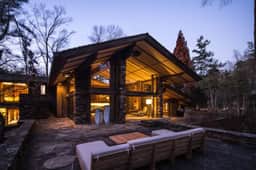 Luxury Fay Jones Home - Hot Tub - Movie Theater