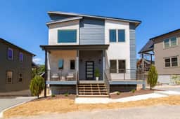 Mtn Luxury Cabin | Indoor Pool, Hot Tub & Arcade