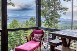 Mountain View Cabin w/ Hot Tub & Game Room