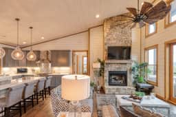 Luxury Blue Ridge Cabin • Pool, Hot Tub, Views