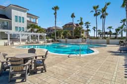 Gulf Shores Home: Pool, Golf Cart & Private Beach