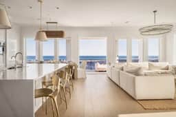 Whitecap Gulf Front 6BR Beach & Pool Gem