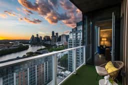 22nd-Floor Condo | Rooftop Pool, Gym, Rainey