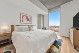 Luxury Rainey Condo w/ Rooftop Pool & Views