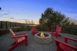 Secluded Lake View Tiny Home with Amazing Views - Image 3