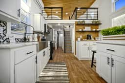 Secluded Lake View Tiny Home with Amazing Views - Image 2