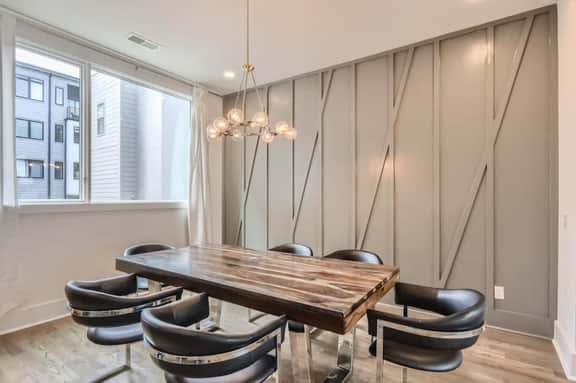 Gulch Walkable 3BR w/ Roof Deck & Skyline View