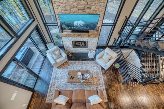 Luxury Mountain Lodge | Views, Hot Tub & Firepit
