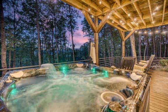 Luxury Mountain Lodge | Views, Hot Tub & Firepit