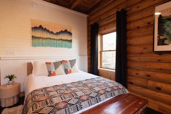 Chic Cabin w/ Fast WiFi & Fire Pit near Fun