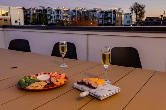 Luxury Gulch Condo w/ Private Rooftop Deck