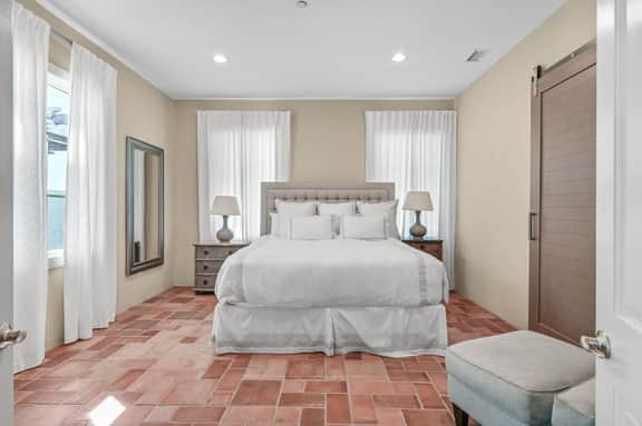 Luxury Rosemary 4BR Villa with Private Pool