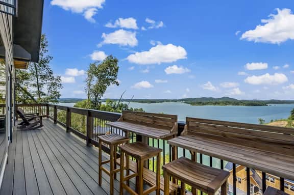 Lakefront Retreat w/ Pool, Hot Tub, Game Room - Image 2