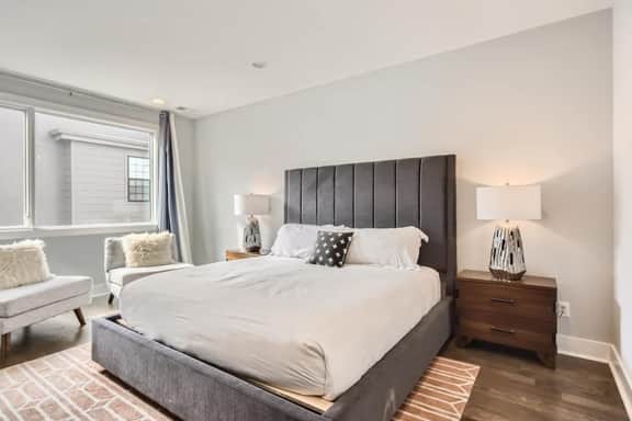 Luxury Gulch Condo - Walk to Broadway - Rooftop