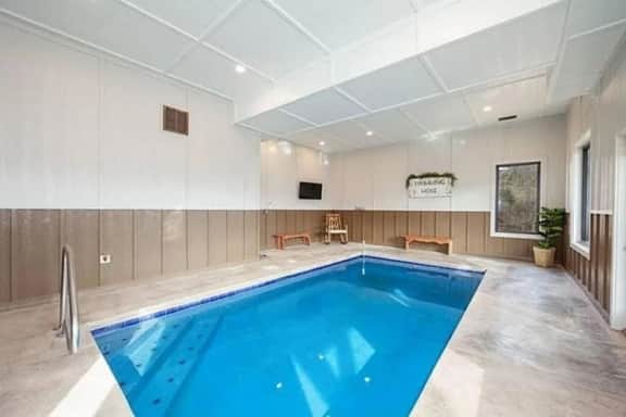 Sevierville Cabin: Indoor Pool & Views