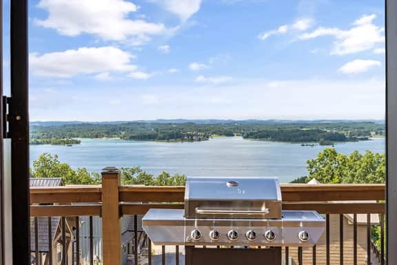 Luxury 6BR Lake Cabin w/ Indoor Pool & Slide