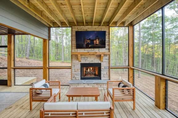 Luxury Retreat • Hot Tub • EV Charger • View