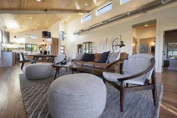 Broken Bow Cabin: Hot Tub, Fire Pit & Mountain Views - Image 5