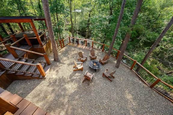 Broken Bow Getaway: Hot Tub, Fire Pit & Games! - Image 5