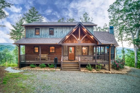 Luxury Hot Tub Mountain View Cabin w/ EV Charger