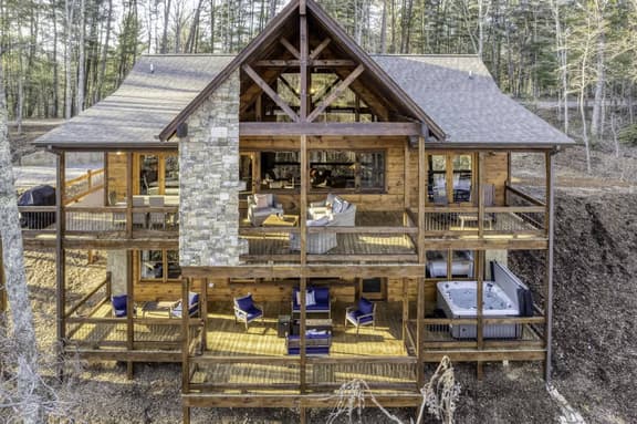 Blue Ridge Cabin | Views, Hot Tub & 2 Decks