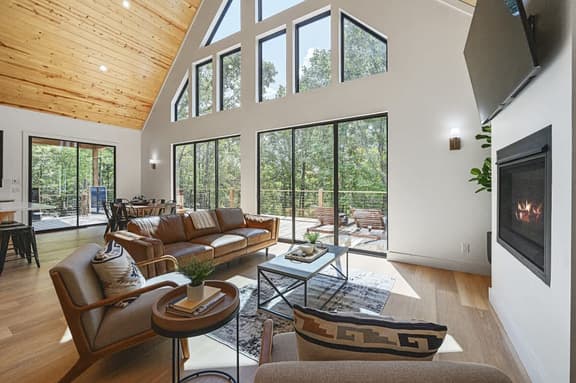Luxury A-Frame - Firepit - Hot Tub - Broken Bow - Image 1