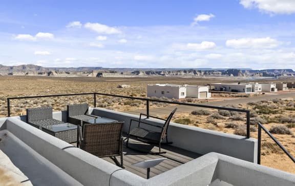 Stargazer 4BR Desert Retreat | Hot Tub & Deck - Image 1