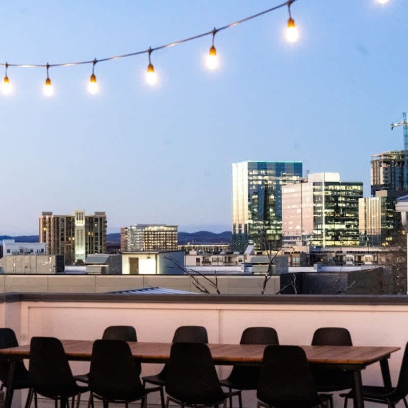 7BR Downtown Nashville • Gulch Rooftop Deck