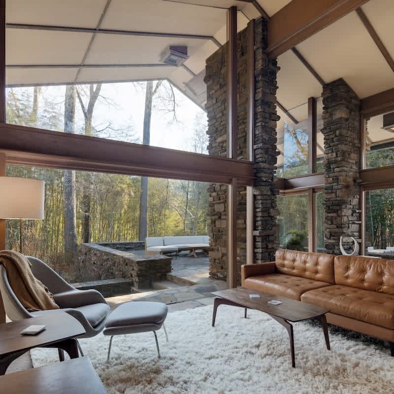 Luxury Fay Jones Home - Hot Tub - Movie Theater