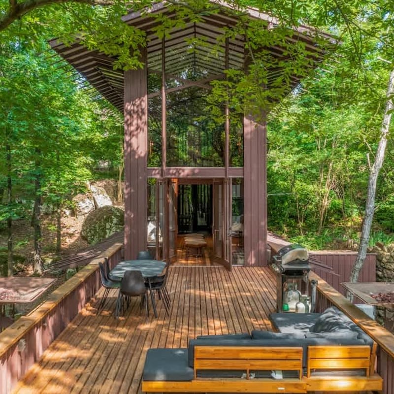 Stoneflower Cottage: Lake Access & Architectural