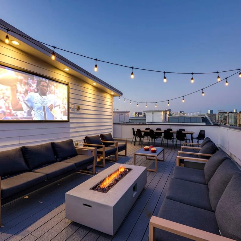 Luxury Gulch Condo • Rooftop & City Views Walkable